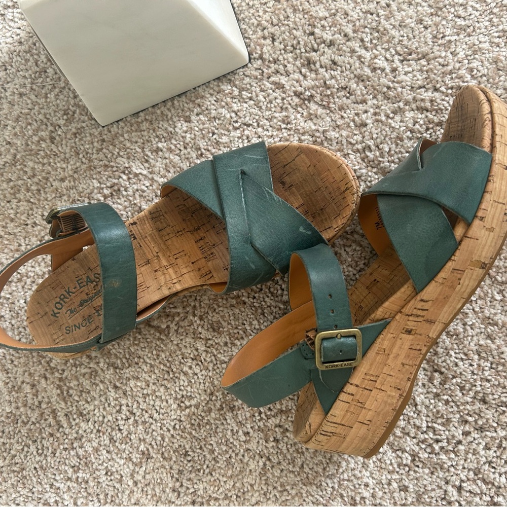 Kork Ease sandals sz 7